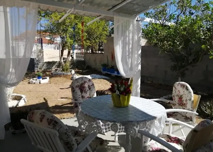 Welcome To Giouli\'S Home !